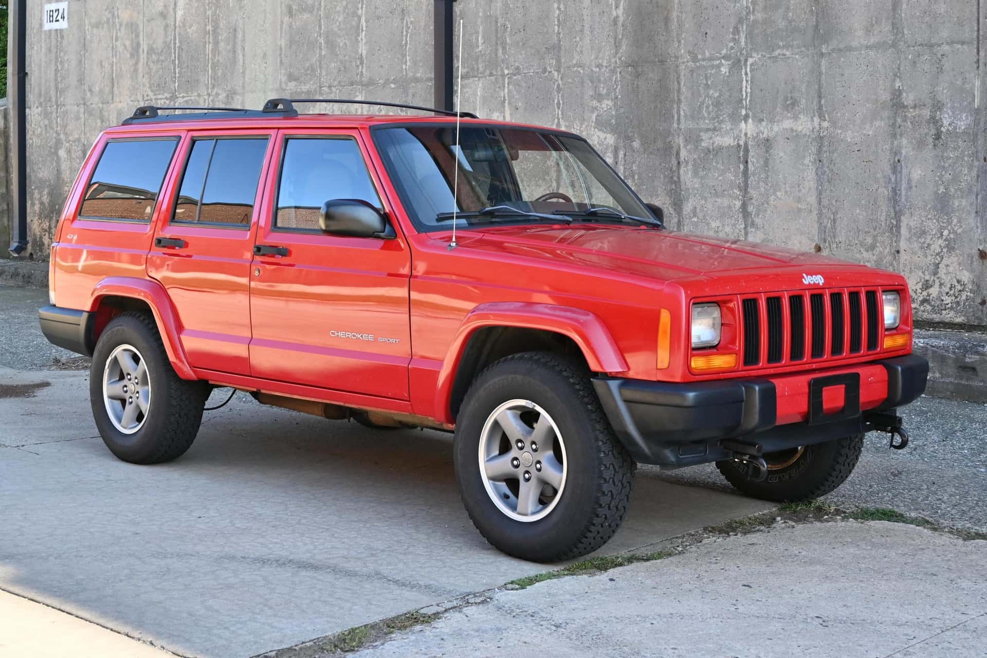 1999 Jeep Cherokee sold for $7,000
