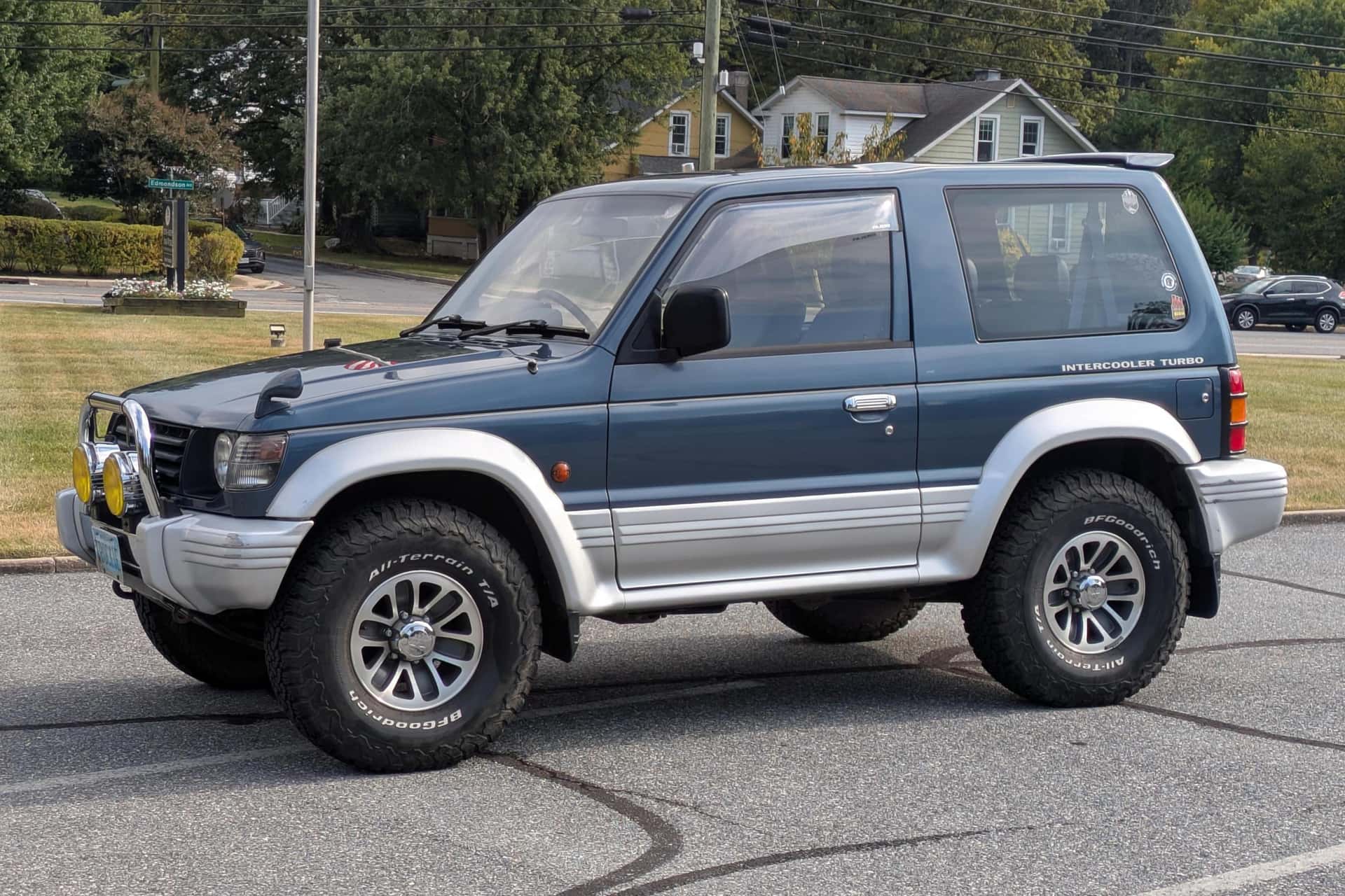 1992 Mitsubishi Pajero sold for $9,600