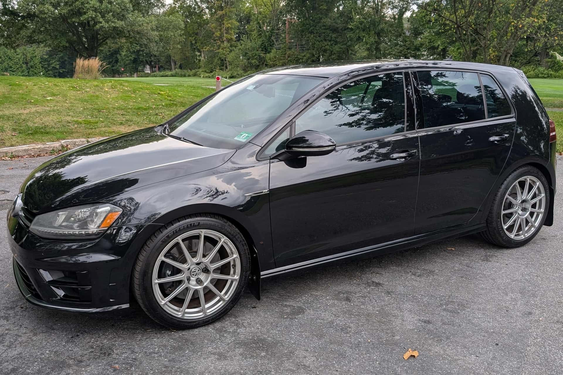 2016 Volkswagen Golf R sold for $18,750