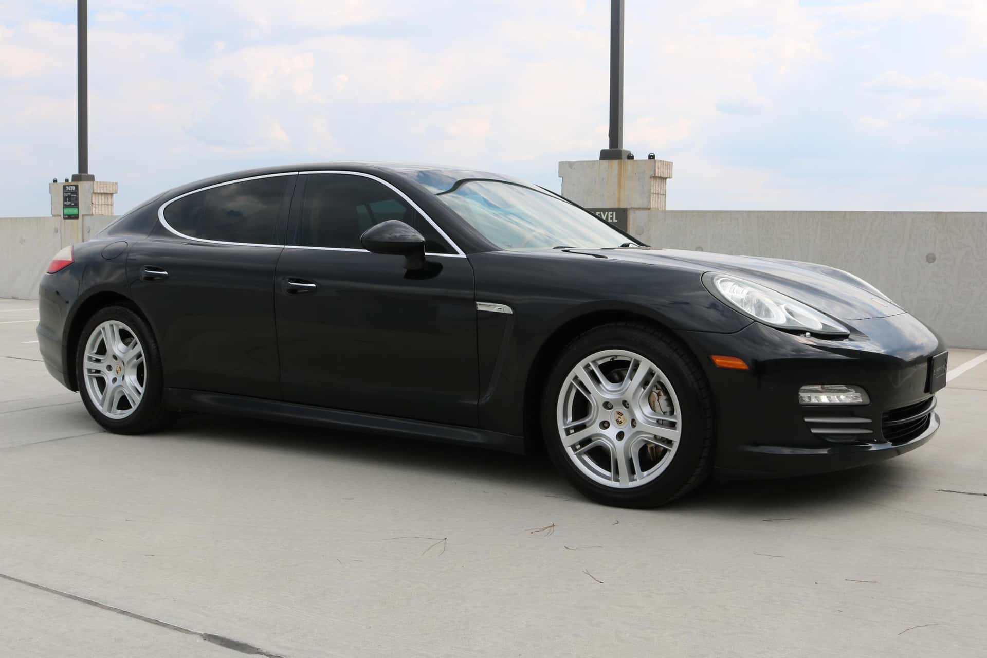 2010 Porsche Panamera sold for $20,500