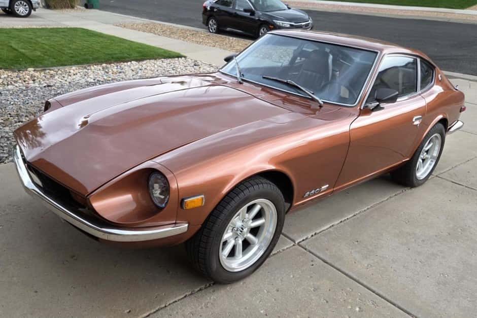 1974 Datsun 260Z sold for $13,000