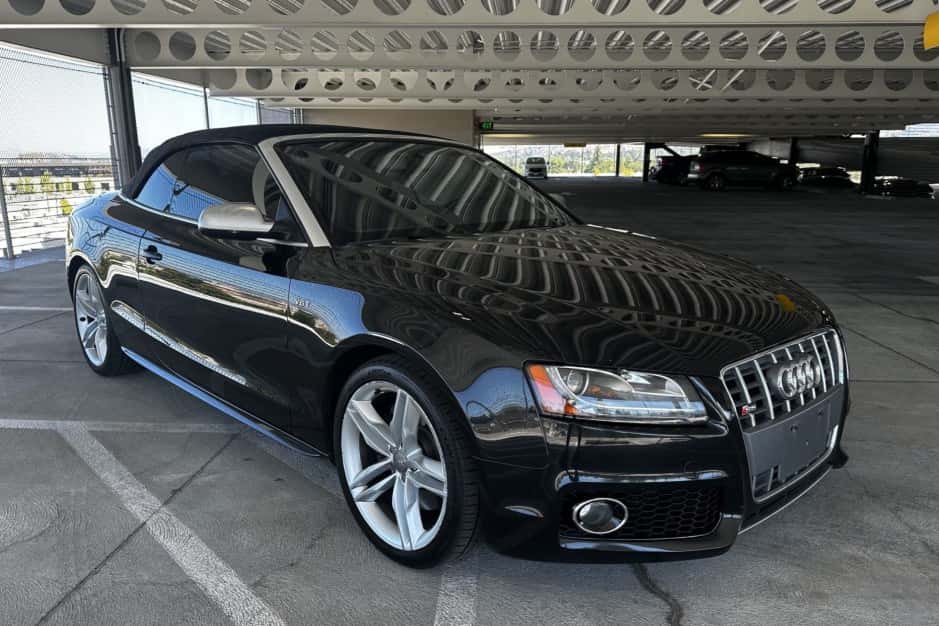 2012 Audi S5 sold for $10,555