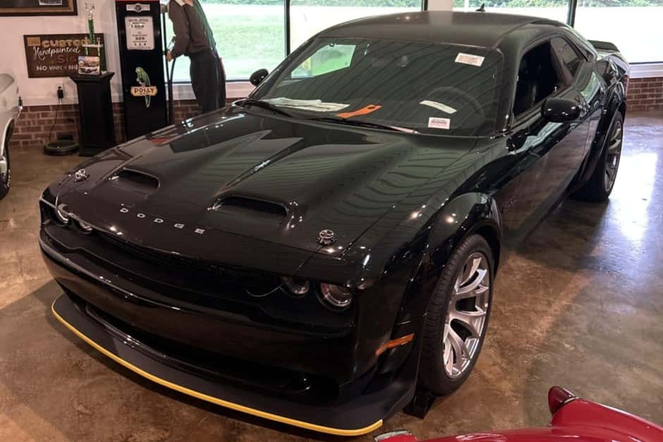 2023 Dodge Challenger SRT Hellcat sold for $115,000