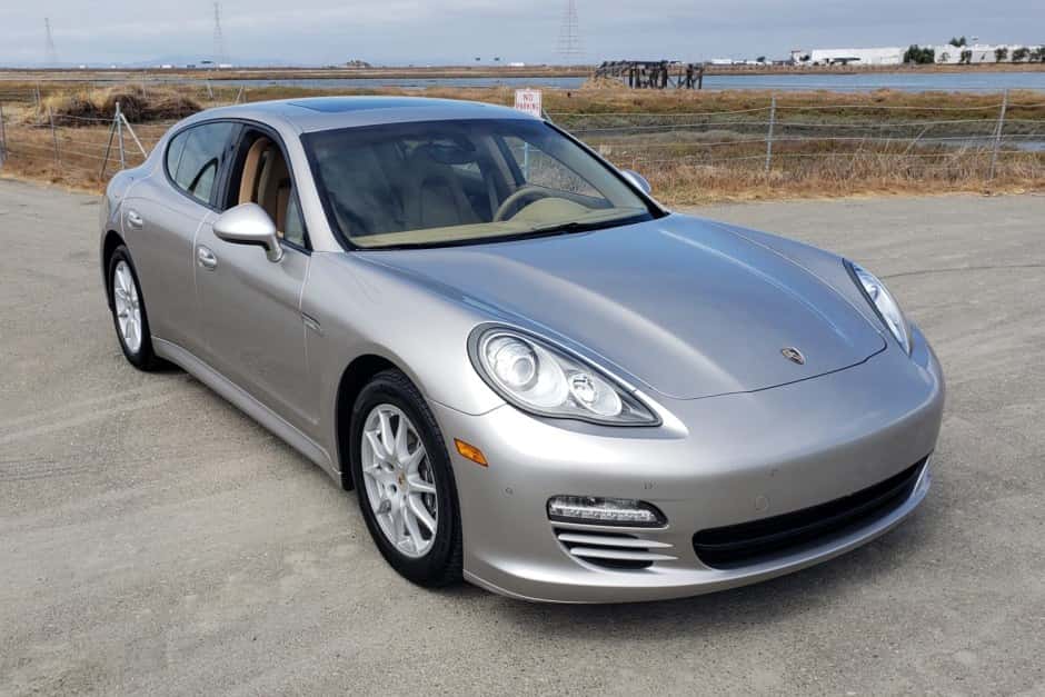 2013 Porsche Panamera sold for $30,500