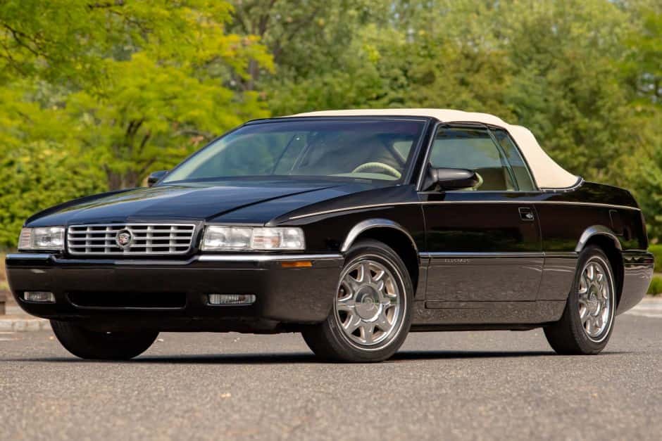 1996 Cadillac Eldorado (1992-2002) sold for $8,000