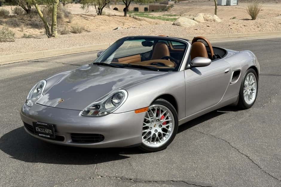 2002 Porsche 986 Boxster sold for $16,250