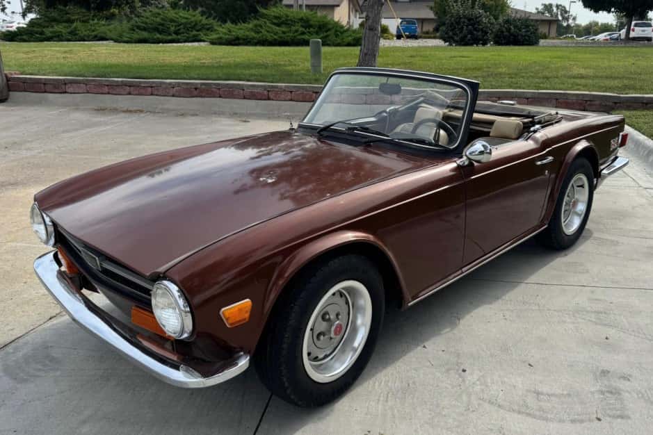 1973 Triumph TR6 sold for $7,300