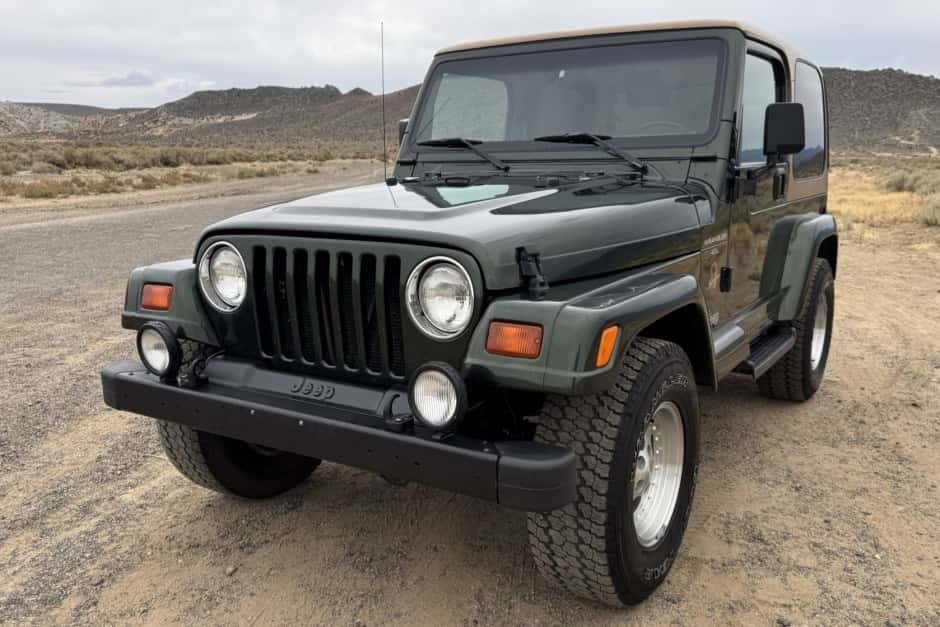 1997 Jeep Wrangler TJ (1997-2006) sold for $15,500