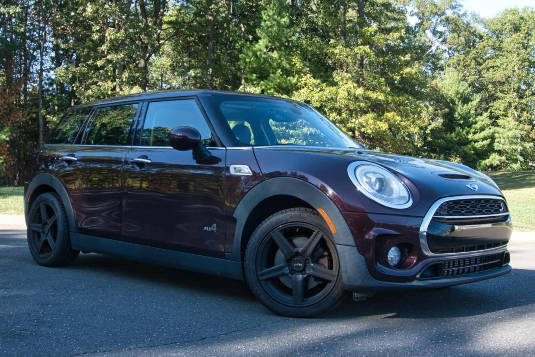 2017 MINI Cooper Clubman sold for $15,000