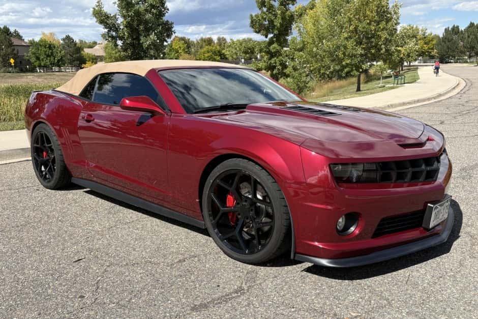 2011 Chevrolet Camaro 5th Generation 2010-2015 sold for $19,000