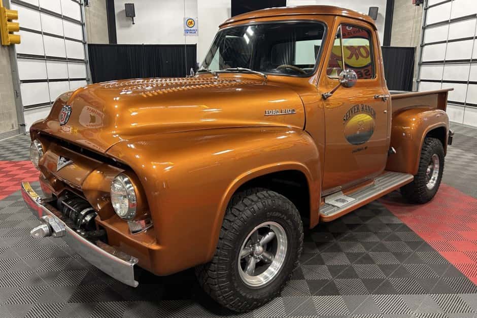 1954 Ford F-Series 1953-1956 sold for $20,500