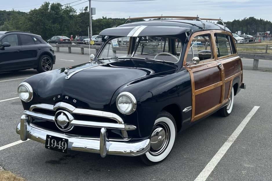 1949 Ford Shoebox sold for $26,000