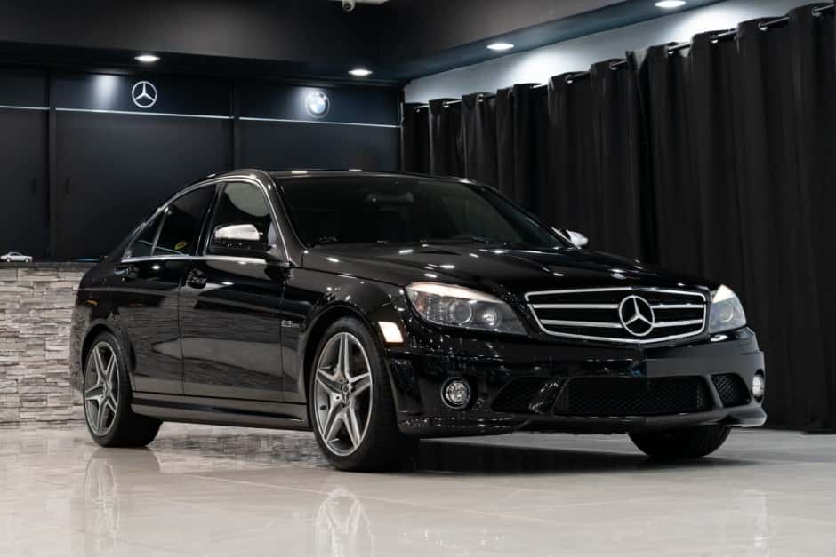 2009 Mercedes-Benz W204 C63 AMG sold for $26,000