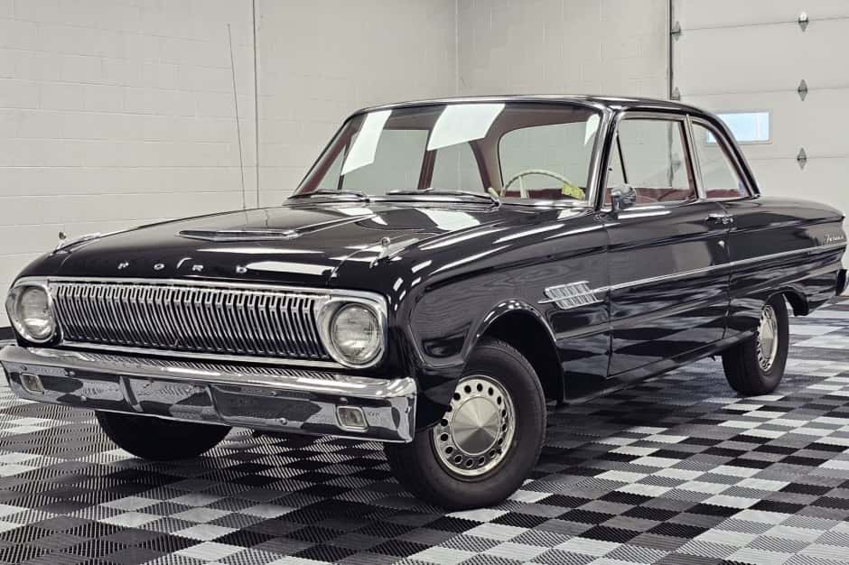 1962 Ford Falcon sold for $11,000