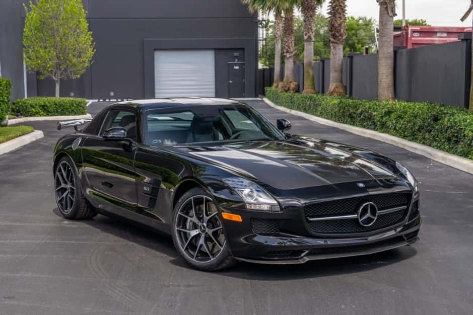 2015 Mercedes-Benz SLS AMG sold for $381,000