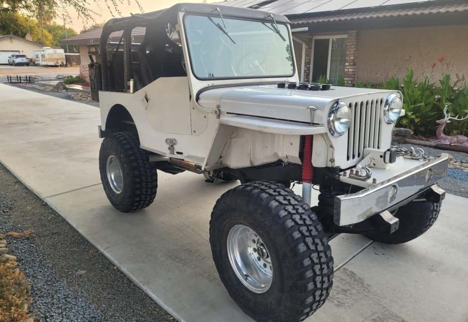 1952 Willys CJ-3A sold for $8,686