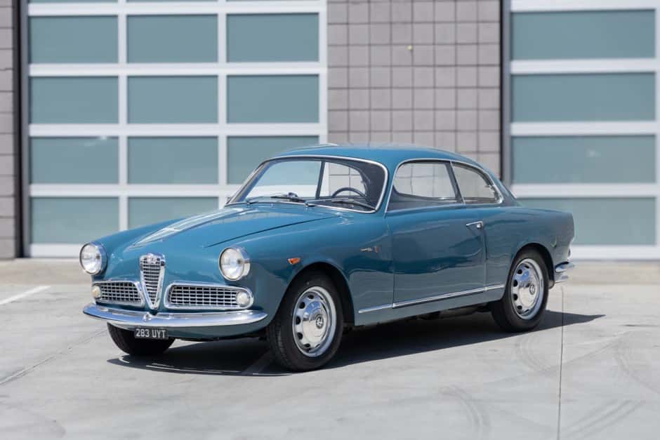 1961 Alfa Romeo 750/101 Series Giulietta & Giulia sold for $24,000