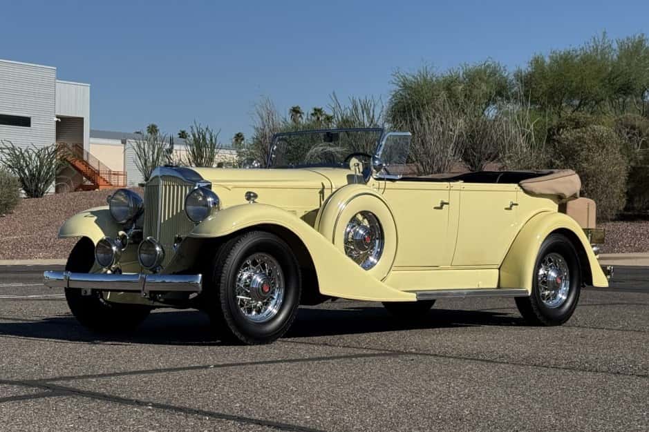 1933 Packard Eight sold for $57,000