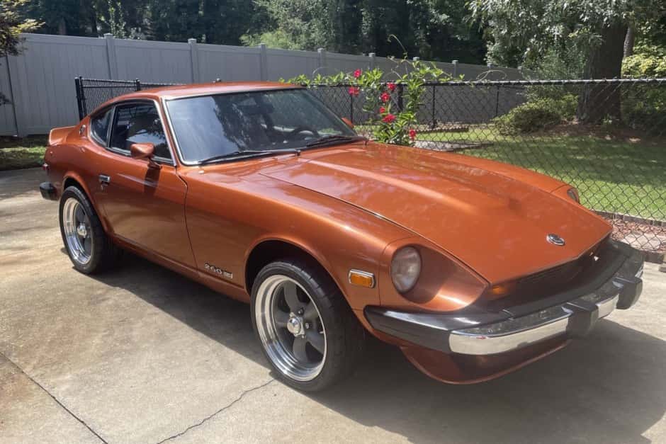 1974 Datsun 260Z sold for $17,850