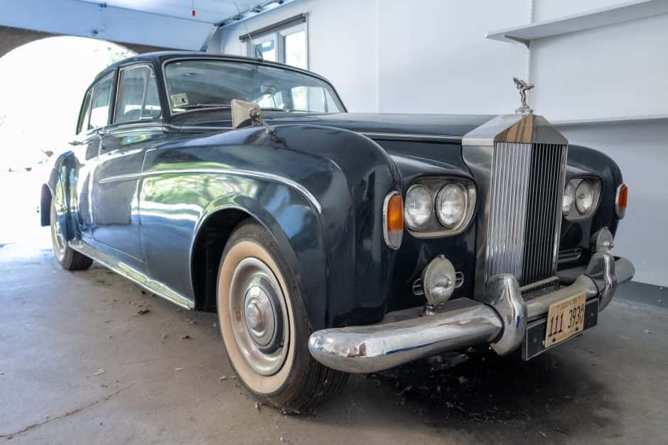 1962 Rolls-Royce Silver Cloud & Phantom V sold for $11,000
