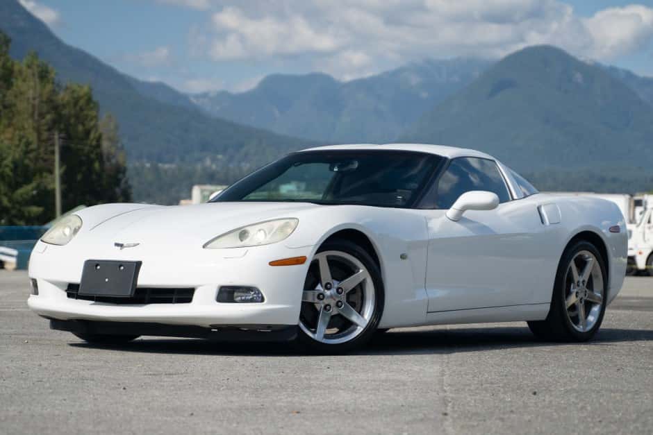2005 Chevrolet Corvette C6 sold for $14,750