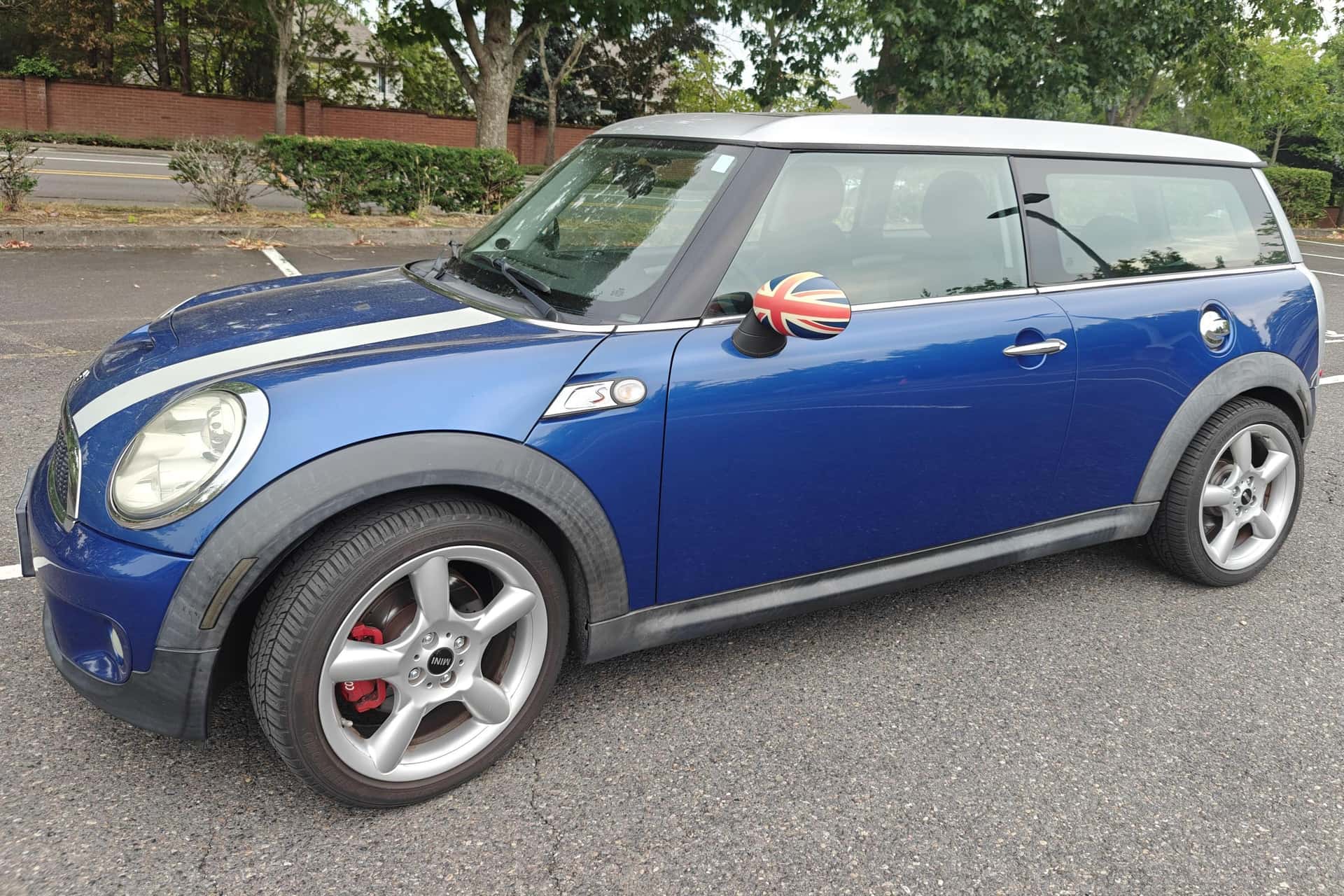 2008 MINI Cooper Clubman sold for $3,600