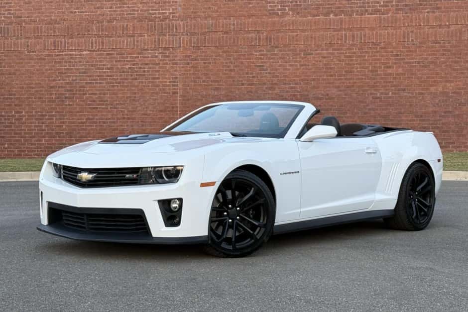 2013 Chevrolet Camaro 5th Generation 2010-2015 sold for $31,750