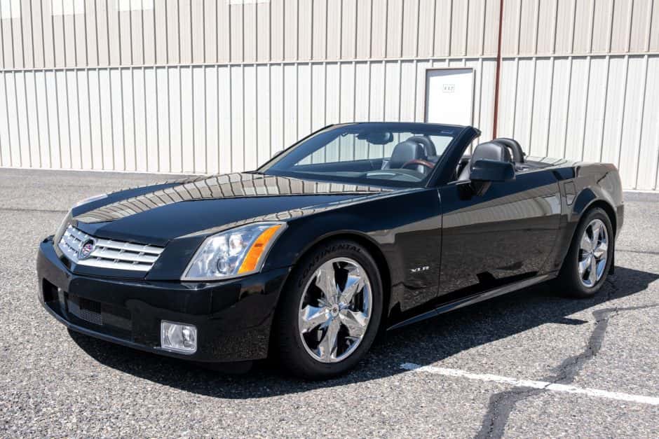 2005 Cadillac XLR sold for $15,750