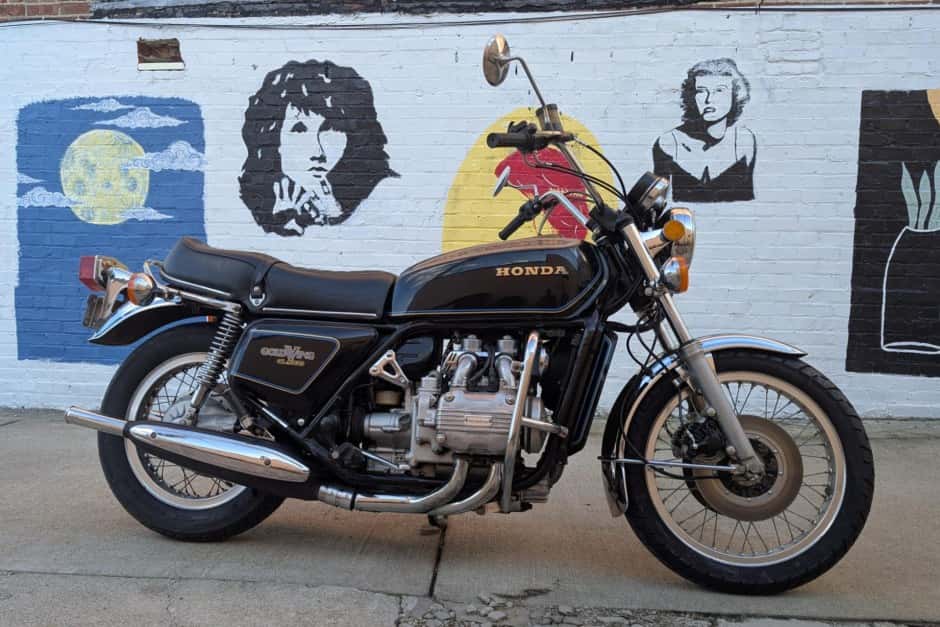 1977 Honda Gold Wing sold for $3,075