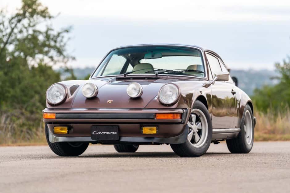 1975 Porsche 911 1974-1977 sold for $114,000