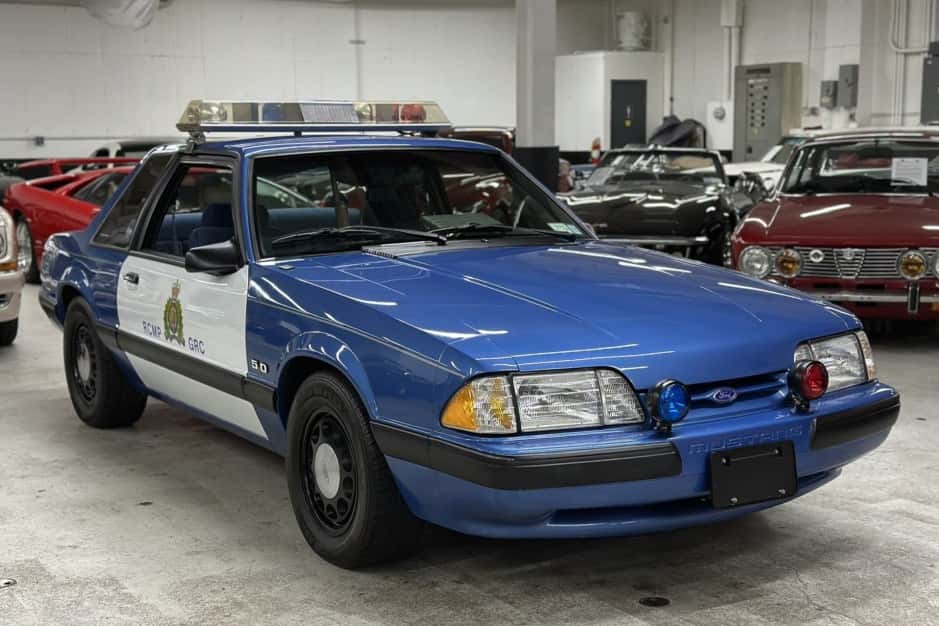 1989 Ford Fox-Body Mustang sold for $48,250