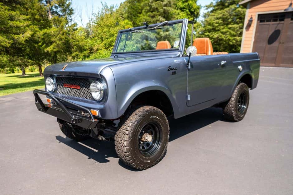 1965 International Harvester Scout 80 sold for $39,000