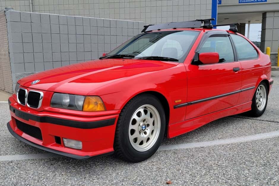 1999 BMW E36/5 ti Compact sold for $8,743