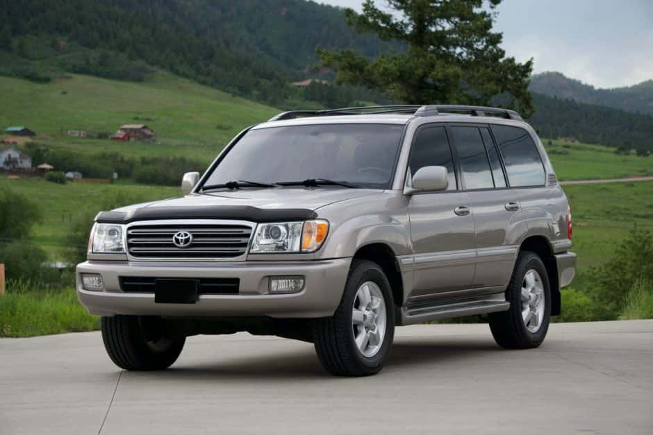 2003 Toyota Land Cruiser 100-Series sold for $41,500