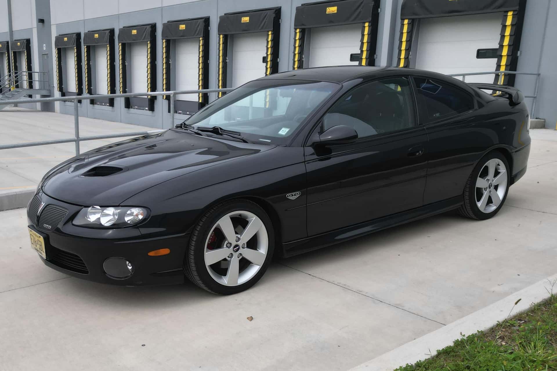 2006 Pontiac GTO sold for $14,200