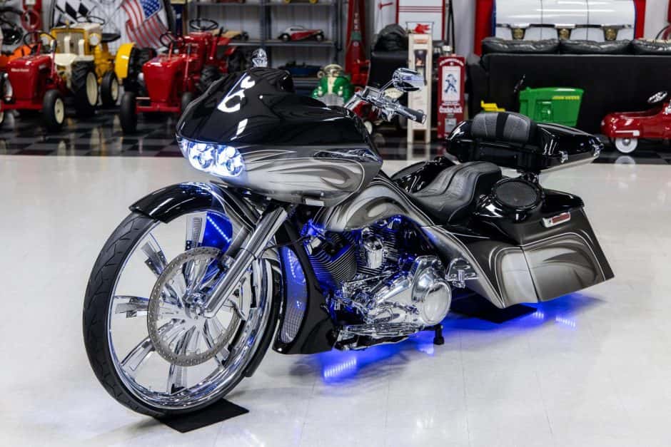 2016 Harley-Davidson Touring sold for $31,750