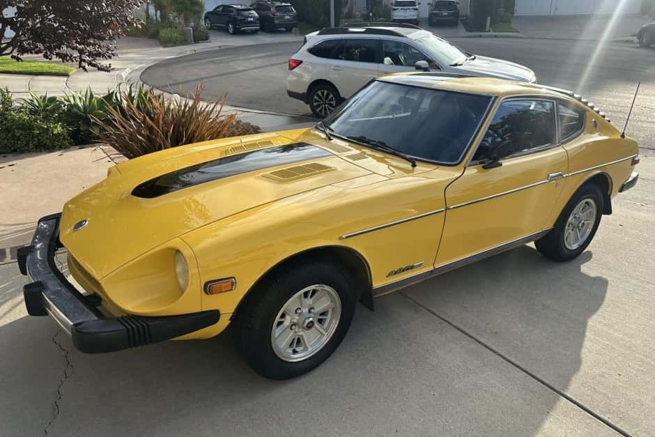 1977 Datsun 280Z sold for $17,500