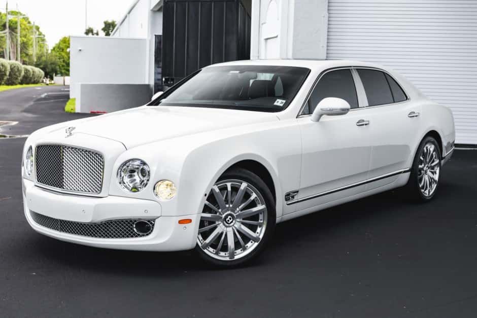 2015 Bentley Mulsanne (2011-2020) sold for $87,000