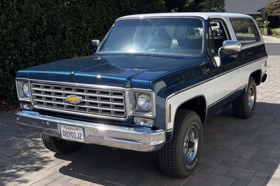 1975 Chevrolet K5 Blazer 1973-1991 sold for $40,500