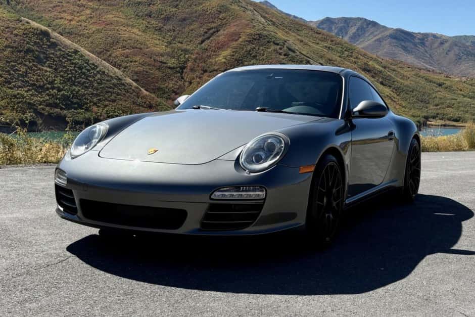 2010 Porsche 997 911 (Non-Turbo/GT2/GT3) sold for $63,000