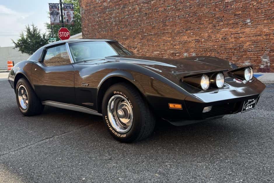 1974 Chevrolet Corvette C3 sold for $14,900
