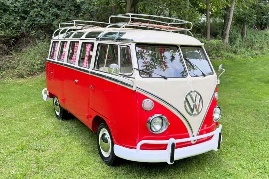 1974 Volkswagen Split-Window Bus sold for $31,250