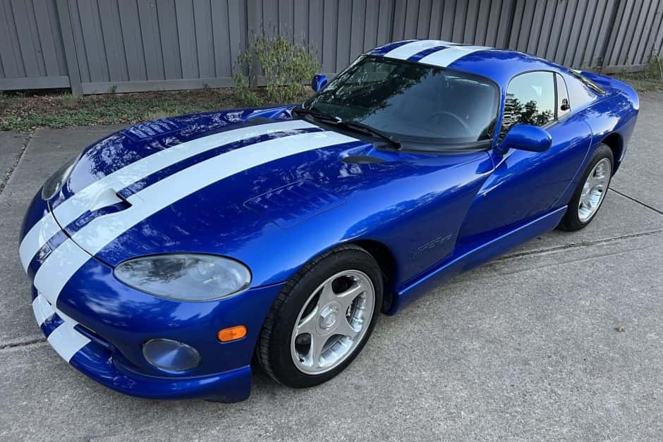 1996 Dodge Viper SR II (1996-2002) sold for $66,000