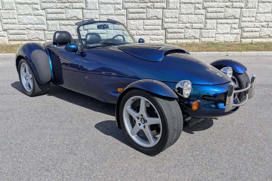 1998 Panoz Roadster sold for $38,000