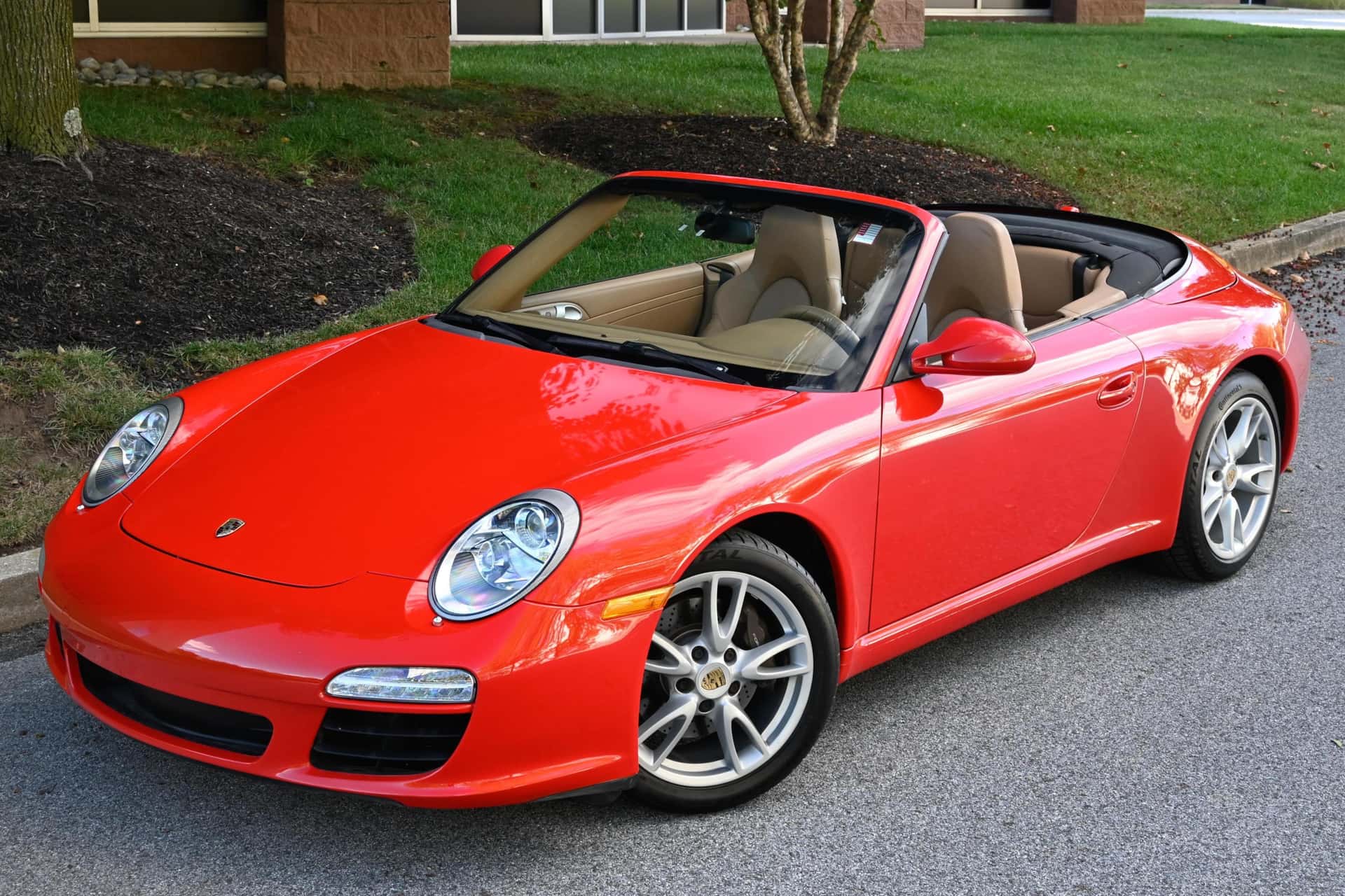 2010 Porsche 997 911 sold for $35,000