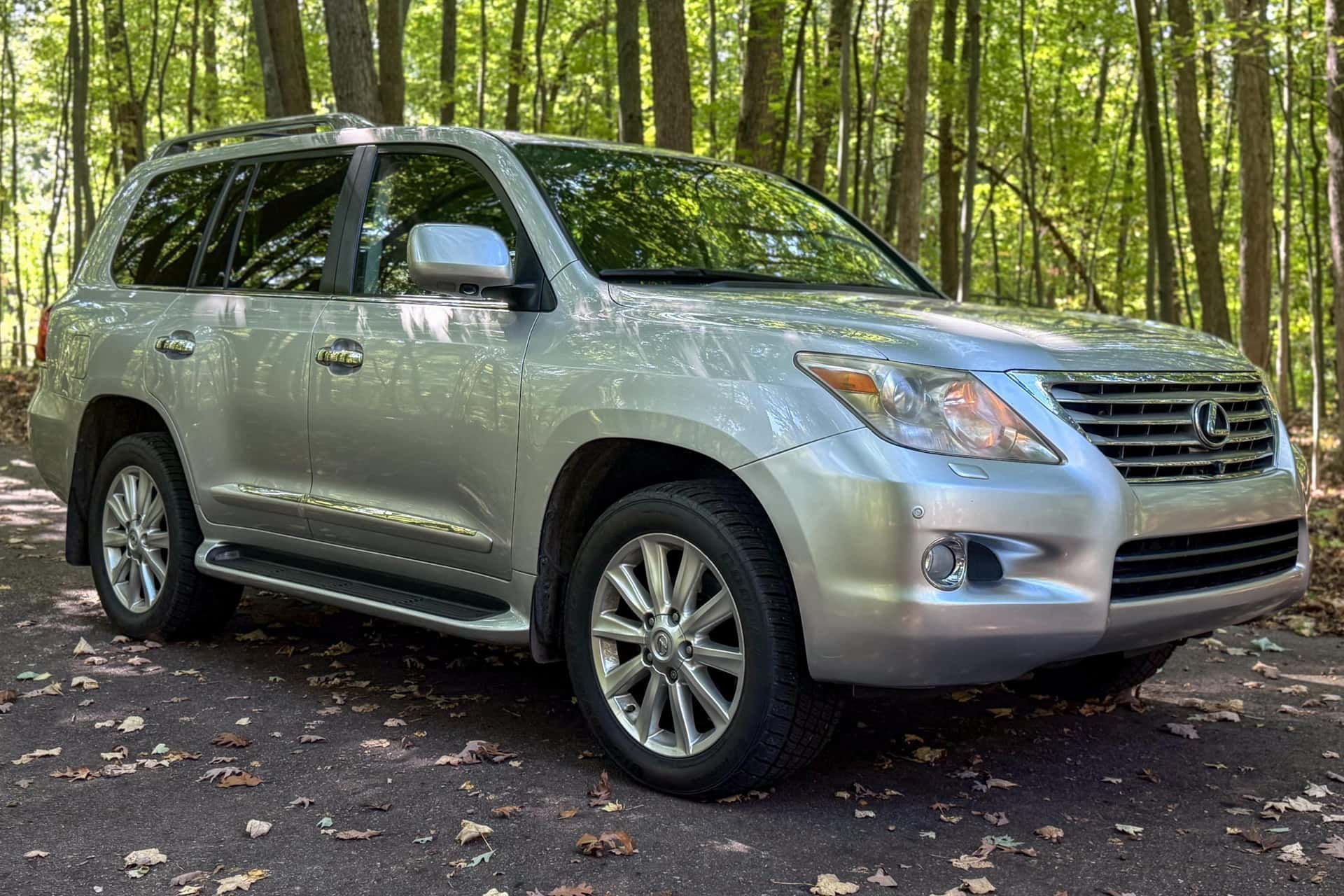 2008 Lexus LX sold for $13,275