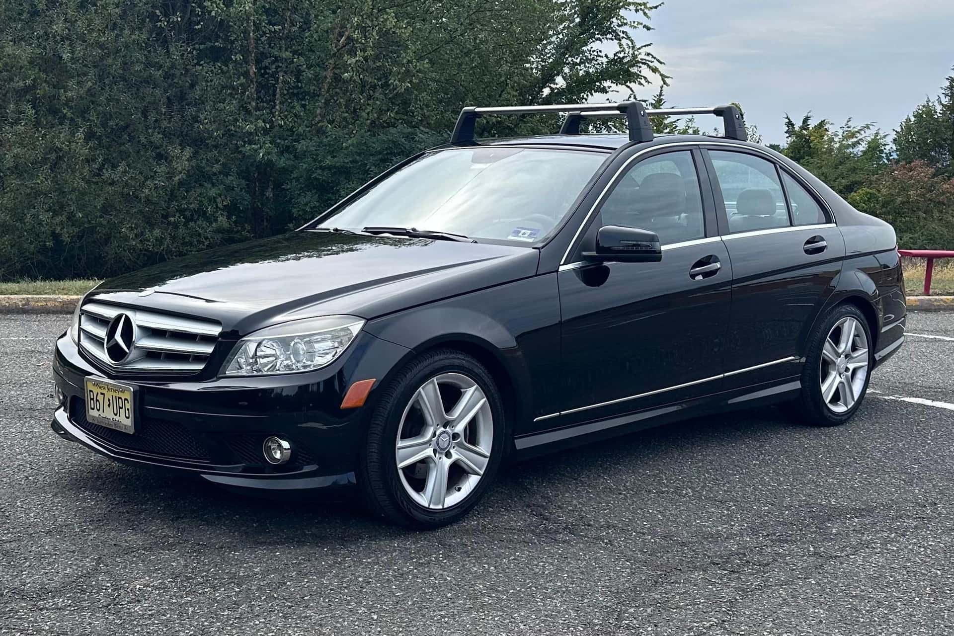 2010 Mercedes-Benz C-Class sold for $8,100