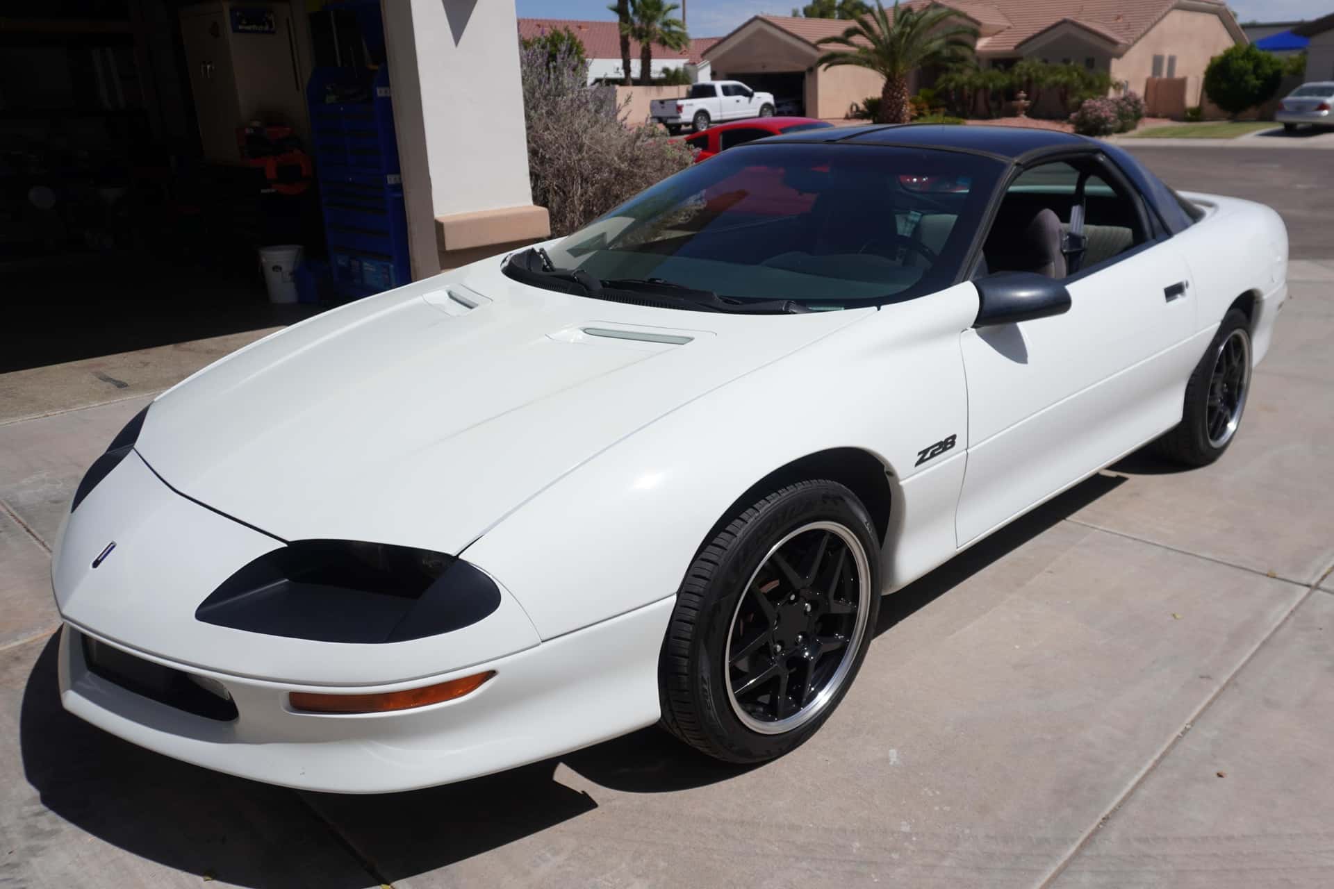 1994 Chevrolet Camaro sold for $6,169