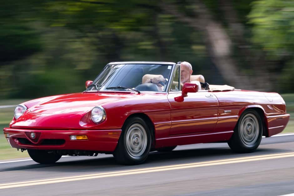 1991 Alfa Romeo 105/115 Spider Series 4 sold for $13,525