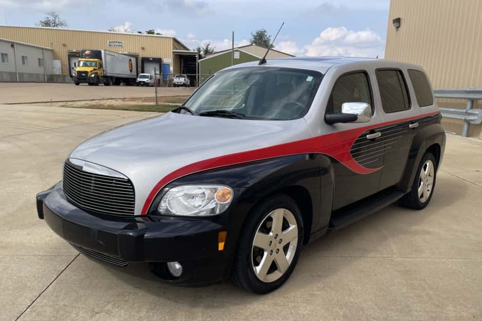 2006 Chevrolet HHR sold for $5,325